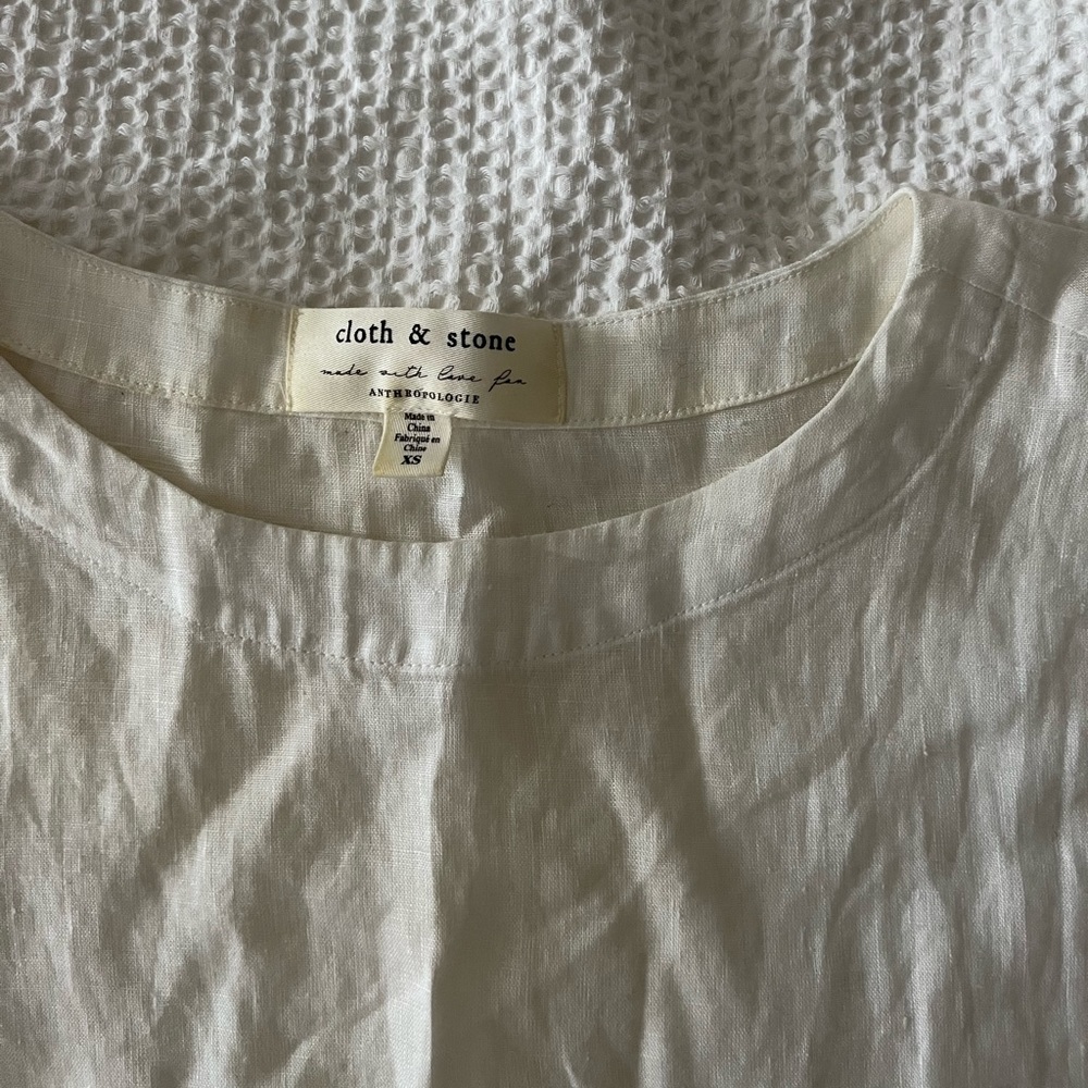Cloth & Stone Linen Drawstring Top - Picture 2 of 3